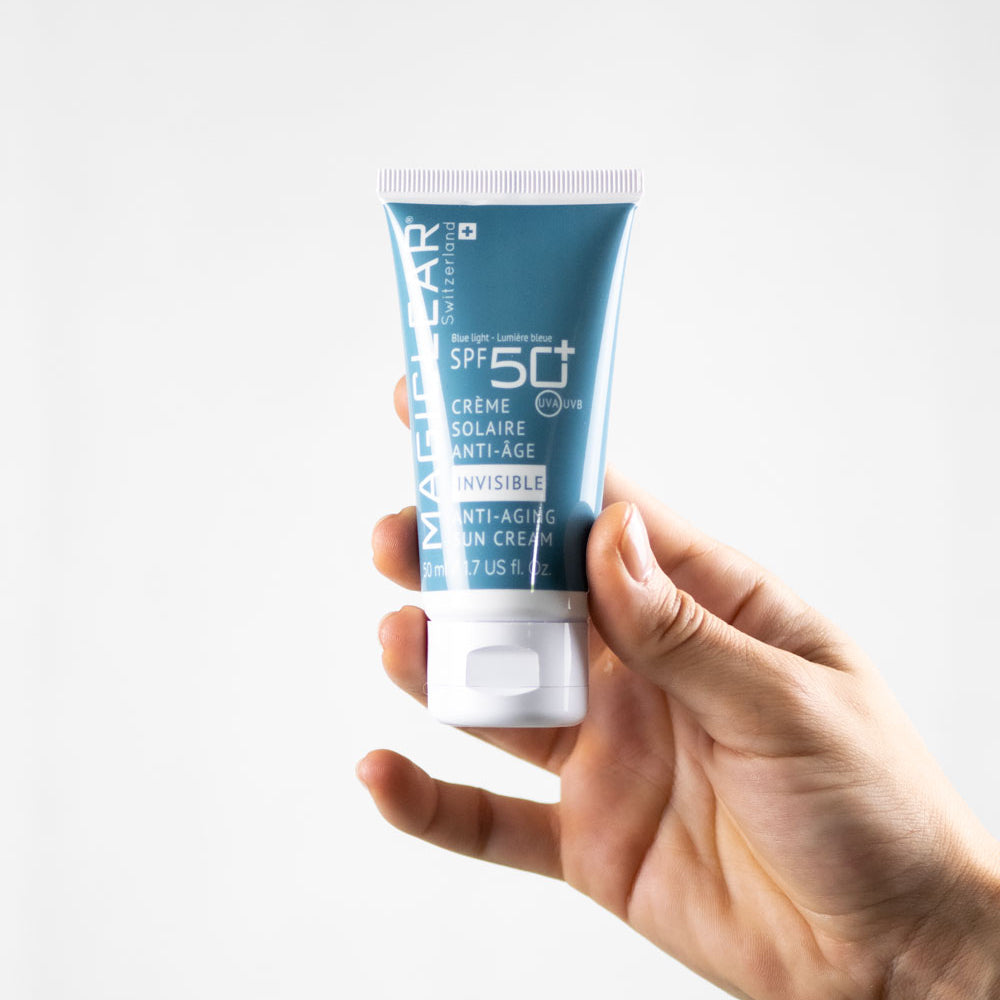 Pack Magiclear ecran solaire invisible et creme solaire teintee SPF50+, protection UVA UVB, disponible en France